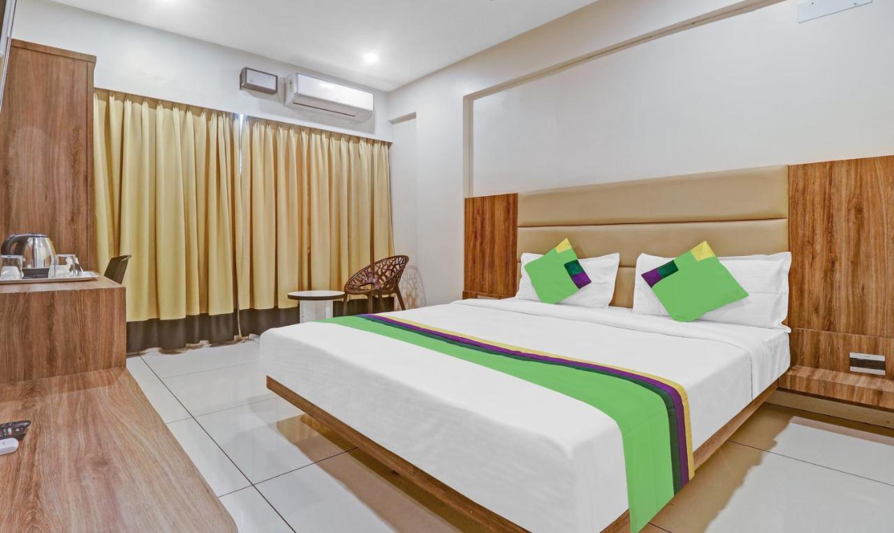 Treebo Silver Key, Marathahalli Hotel บังกาลอร์ ภายนอก รูปภาพ