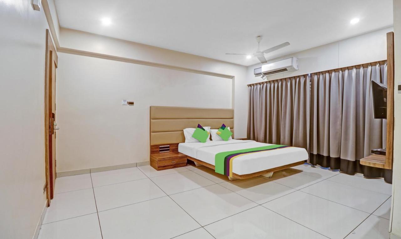 Treebo Silver Key, Marathahalli Hotel บังกาลอร์ ภายนอก รูปภาพ