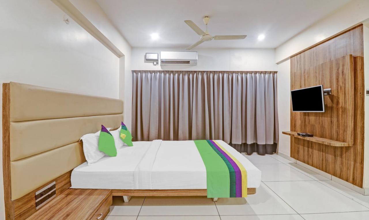 Treebo Silver Key, Marathahalli Hotel บังกาลอร์ ภายนอก รูปภาพ